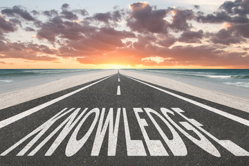 知识产权保护要综合运用什么等多种手段从审查授权行政执法司法保护仲裁调解行