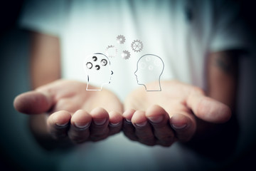 知识产权保护要综合运用什么等多种手段从审查授权行政执法司法保护仲裁调解行