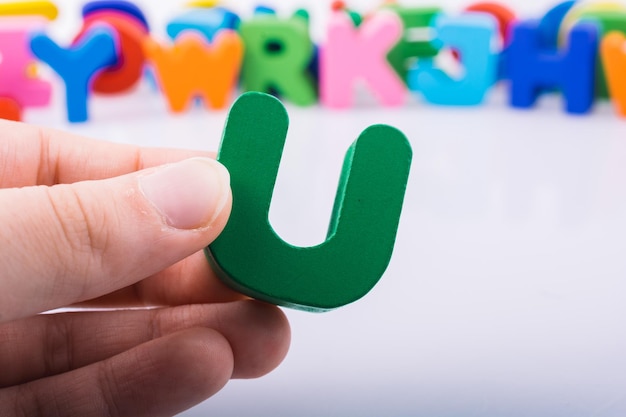 知识产权保护要综合运用什么等多种手段从审查授权行政执法司法保护仲裁调解行